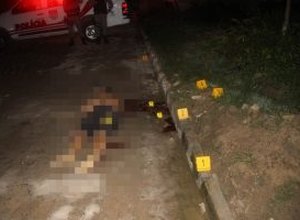 Mais da metade dos homens vítimas de homicídio por arma de fogo em AL possuíam antecedentes