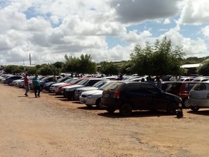 Homem compra carro em feira de Arapiraca, é detido e descobre queixa de roubo