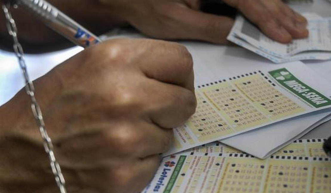 Mega-Sena sorteia prêmio acumulado de R$ 170 milhões