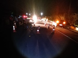 Pneu de motocicleta estoura e garupa morre durante acidente em São Sebastião