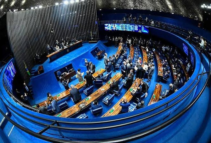 Senadores alagoanos votam favoráveis à PEC dos 600 reais apresentada pela equipe de Lula