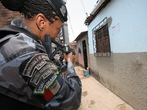 Polícia apreende menor acusado de tráfico de drogas