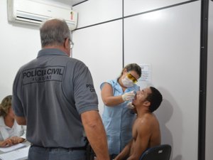 Presos da Casa de Custódia da Polícia Civil recebem atendimento médico