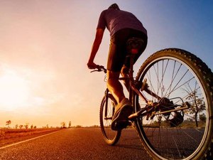 Ciclista morre após ser atropelado por caminhão em Maribondo