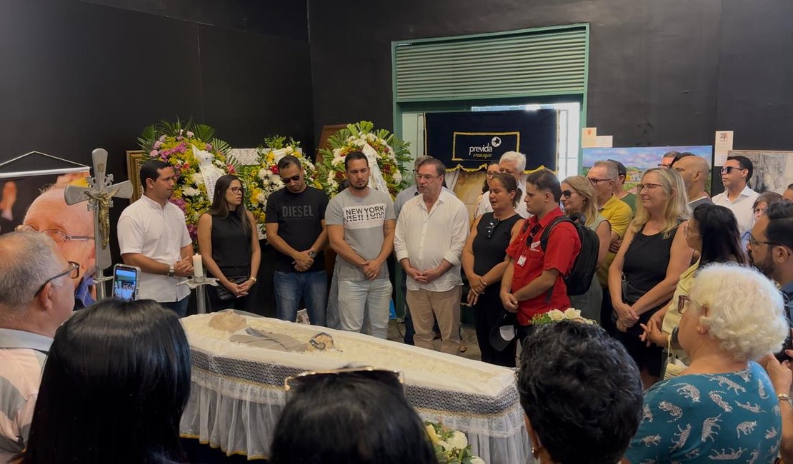 Adeus a Zezito Guedes: cortejo e sepultamento marcam despedida em Arapiraca