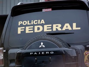 Polícia Federal investiga fraude na concessão do auxílio emergencial