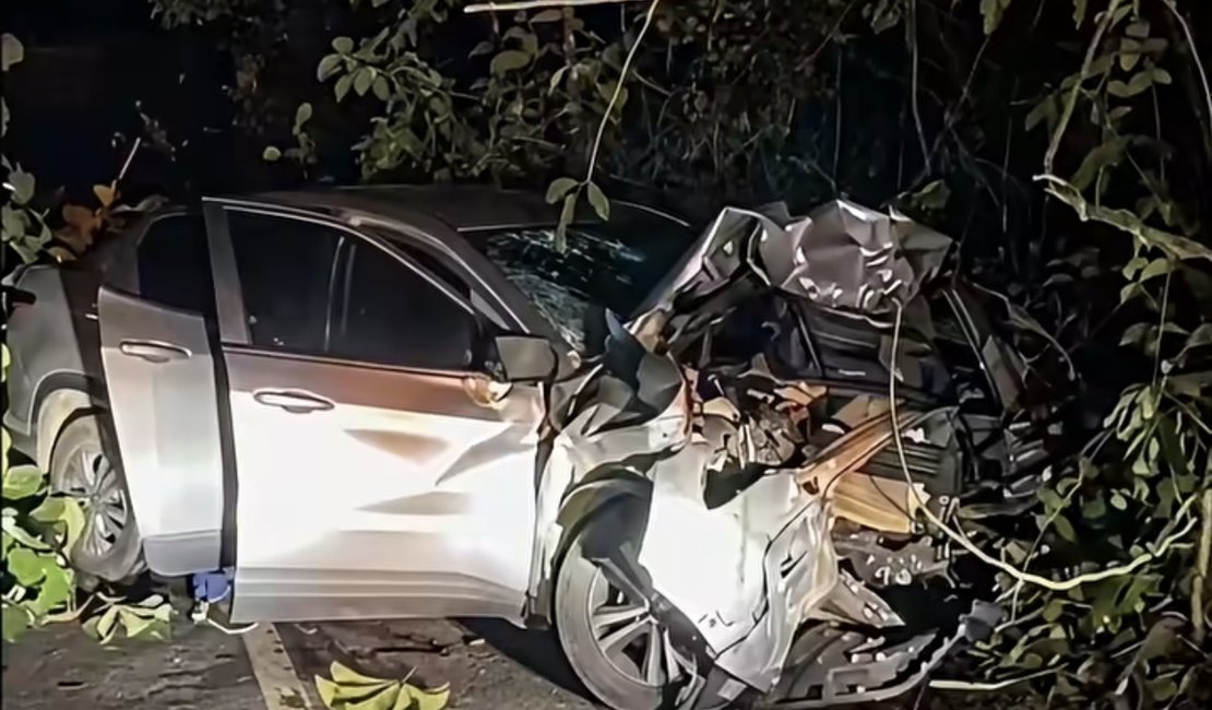 Acidente entre Fiat Toro e trator deixa empresário ferido em Coruripe