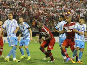 CRB 2 x 1 Paysandu - Galo vira no segundo tempo e deixa zona do rebaixamento