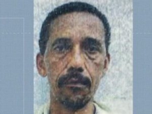 Homem tem atendimento negado, tropeça na saída de clínica e morre atropelado