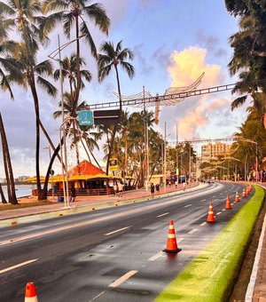 MPAL pede explicações sobre nova faixa verde e proibição de estacionar na orla de Maceió