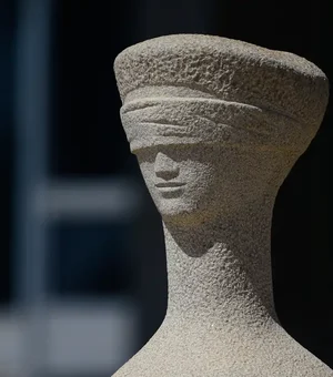 Acusados tentar explodir bomba em aeroporto se tornam réus no STF