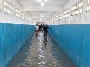 Após chuvas, presídio Baldomero Cavalcanti registra alagamentos em módulos