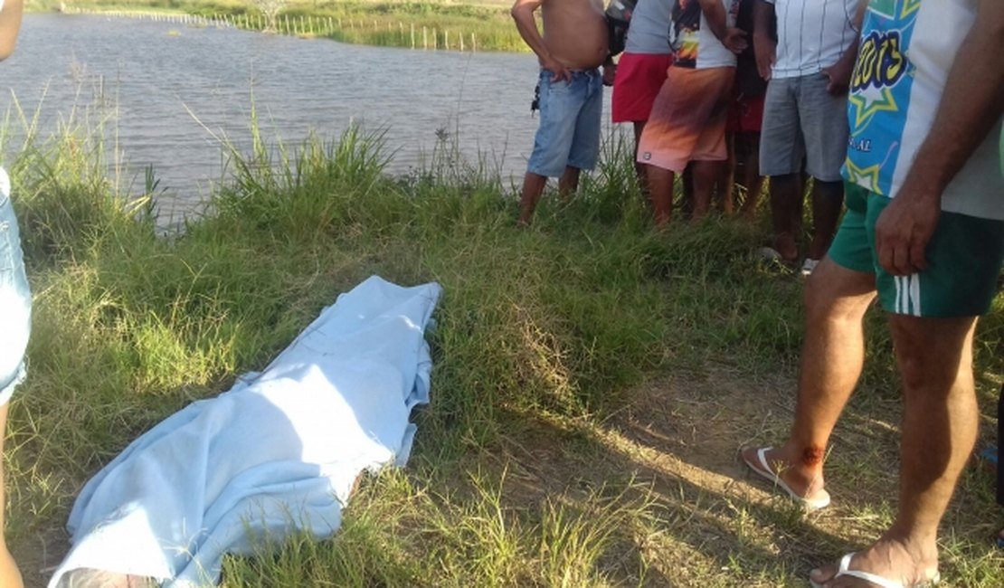 [Vídeo] Idoso tem mal súbito e morre afogado