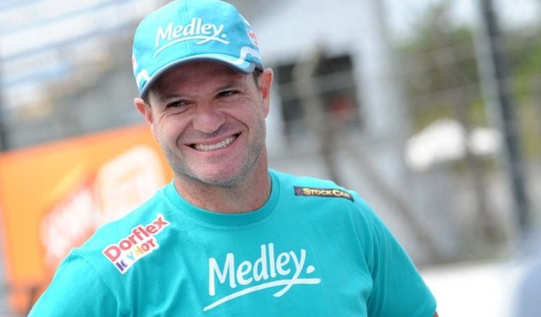 Líder e favorito ao título, Barrichello crava a pole position na final da Stock