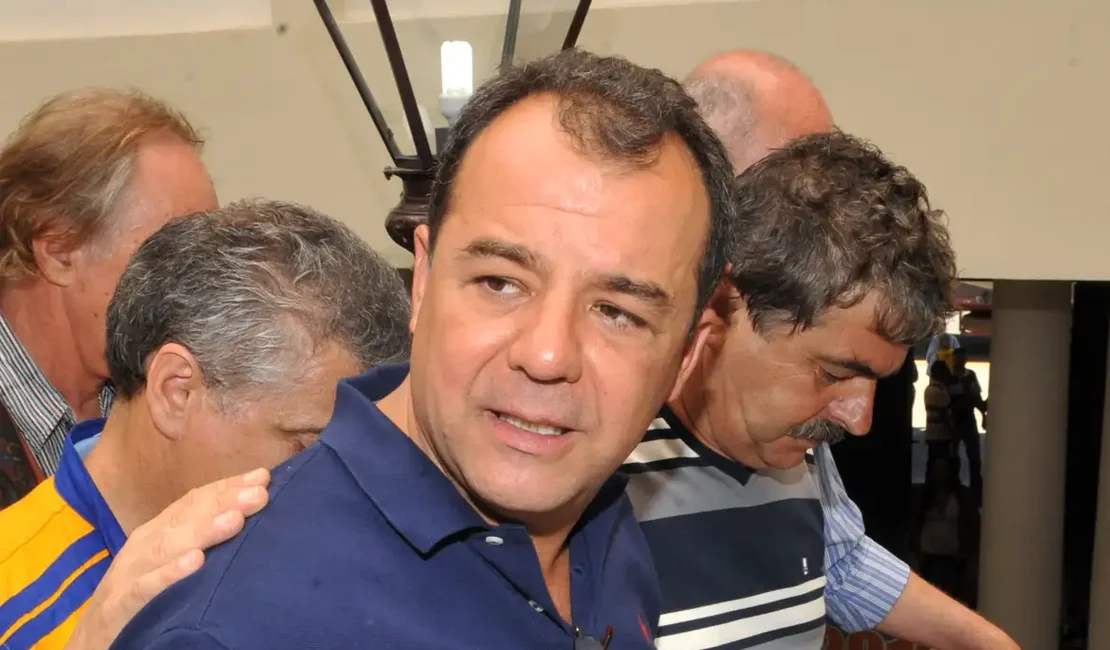 Cabral é condenado por esquema de regalias durante prisão no Rio de Janeiro