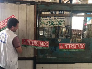 Vigilância Sanitária interdita estabelecimento no Mercado Público do Jacintinho