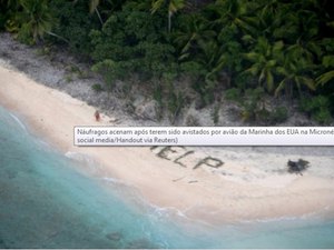 Náufragos são resgatados após pedir 'socorro' por escrito na areia de praia