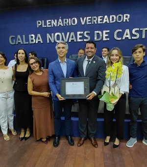 Rafael Brito é reconhecido como maior defensor da educação pública de Alagoas