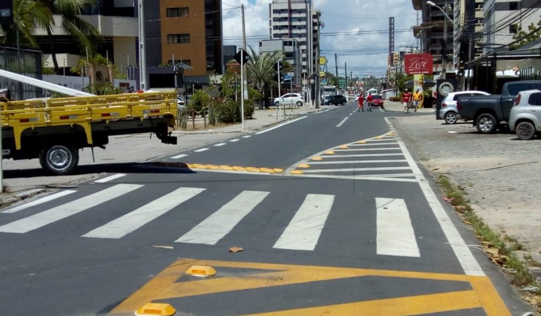 Nova Maceió revitaliza sinalização na Jatiúca e Santa Amélia