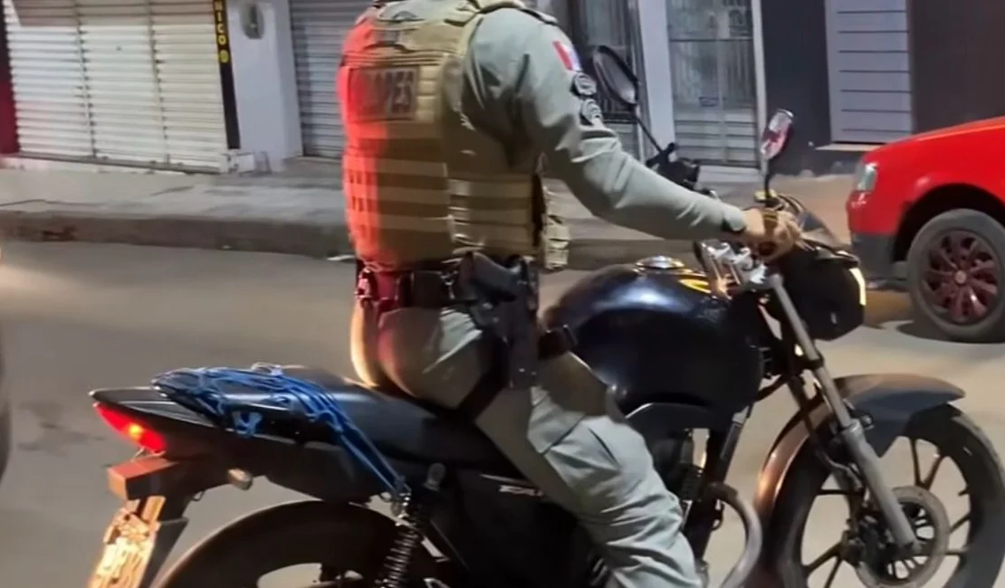Perseguição policial termina com dois suspeitos detidos e moto apreendida em Palmeira dos Índios