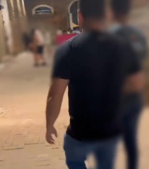 Foragido de Minas Gerais por estuprar criança de três anos é preso durante show em Maceió
