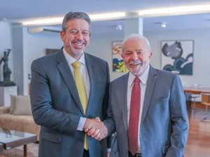 Lula se reúne com Lira e Pacheco para conversar sobre PEC da Transição