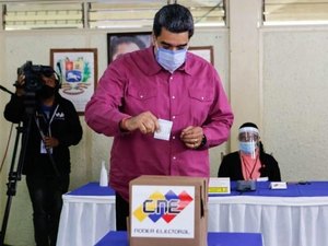 Partido de Maduro vence na Venezuela em eleição com 69% de abstenção