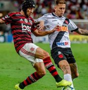 Em clássico de 8 gols, Flamengo empata com Vasco e adia chance de título
