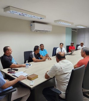 Em reunião com a Defensoria Pública, carroceiros relatam dificuldades com novas políticas municipais