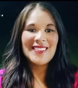 Mulher tenta defender filha de agressão e é assassinada com golpes de enxada pelo marido