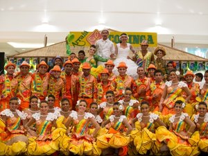 Quadrilhas juninas fazem apresentações especiais no Arapiraca Garden Shopping