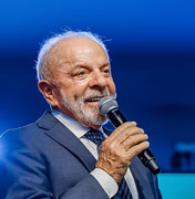 Lula sanciona lei que amplia licença-paternidade; veja o que muda