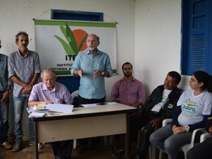 Iteral dialoga com assentados de Quebrangulo sobre a importância do crédito rural