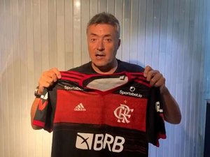 Flamengo anuncia novo técnico e reativa perfil em espanhol nas redes sociais