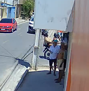 Vídeo mostra momentos antes do acidente que matou duas jovens em Arapiraca; garupa quase cai