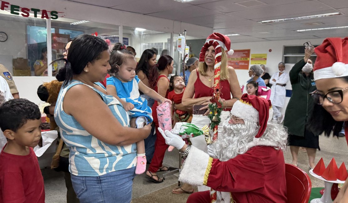 Festa de Natal leva alegria e acolhimento às crianças internadas na Pediatria do HGE