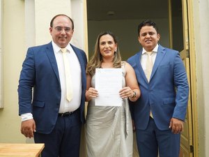 Educação avança: Junqueiro recebe mais de 200 aparelhos de ar-condicionado
