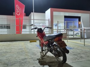 Moto roubada neste domingo é abandonada na zona rural de Craíbas