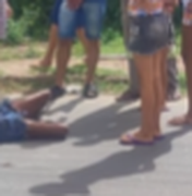 Mulher fica ferida após ser atropelada por carro em Delmiro Gouveia