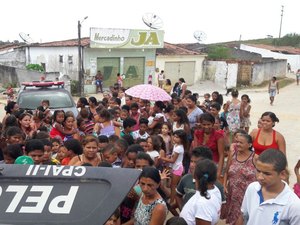 Batalhão da PM distribui cerca de 700 presentes em dois municípios