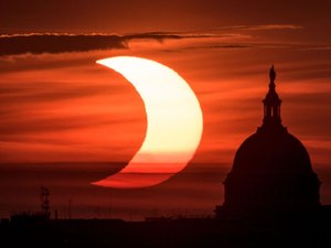 Confira transmissão de eclipse raro pelo Observatório Nacional