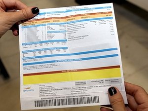 Bandeira tarifária da conta de luz deve ficar verde até fim do verão
