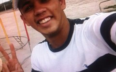 Jovem é morto dentro de oficina de motos em Arapiraca