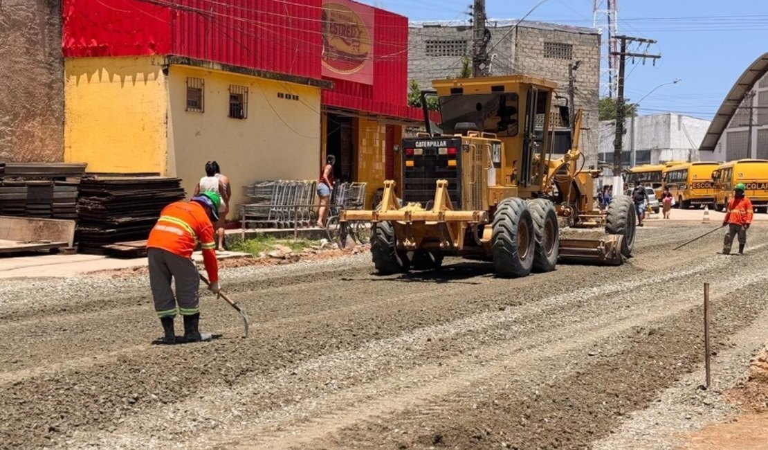 Prefeitura de Maceió leva novos serviços de infraestrutura ao Vale do Reginaldo