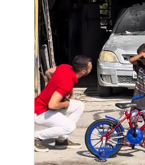 Gesto de menino comove influenciador e tragédia marca a família dias depois