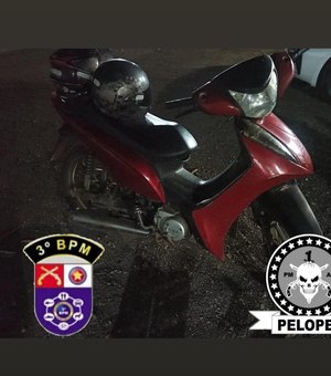 Polícia Militar recupera motocicleta roubada durante operação em Feira Grande