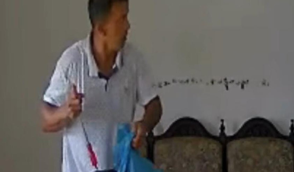 Homem invade residência e furta câmera de segurança na Jatiúca