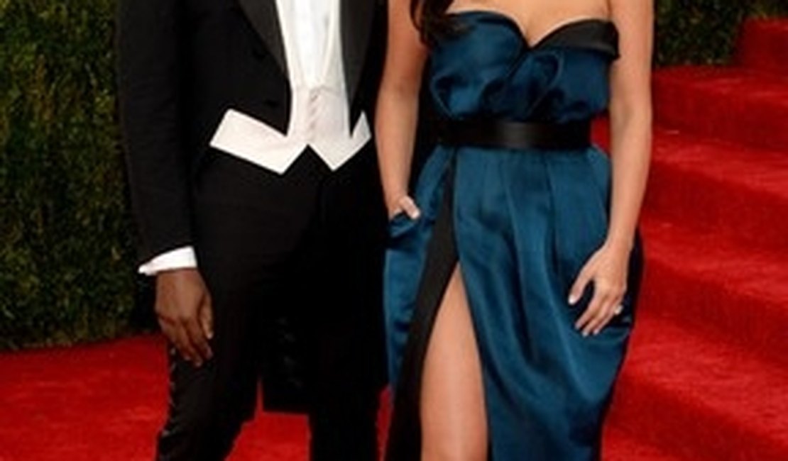 Vestido de noiva de Kim Kardashian deve custar US$ 2 milhões