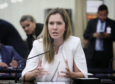 PL de Cibele Moura cria diretrizes para incentivar empreendedorismo jovem no mercado digital em AL