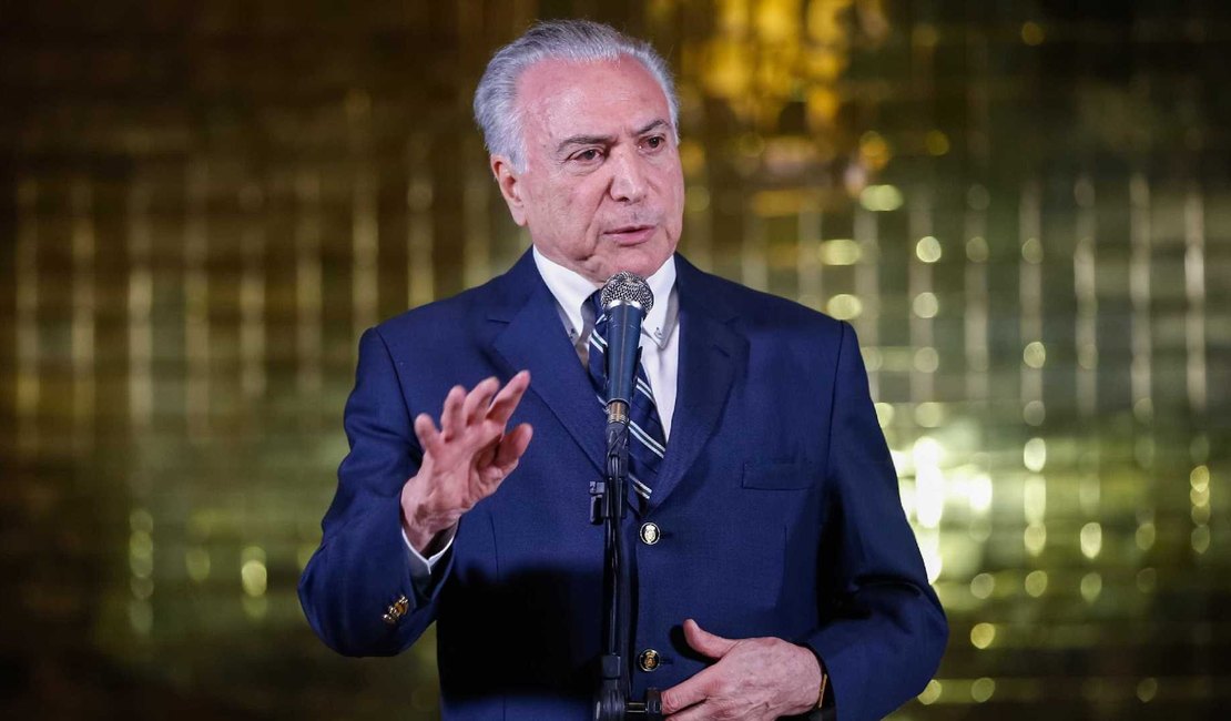 Temer comenta política externa de Bolsonaro: 'Não somos os EUA'